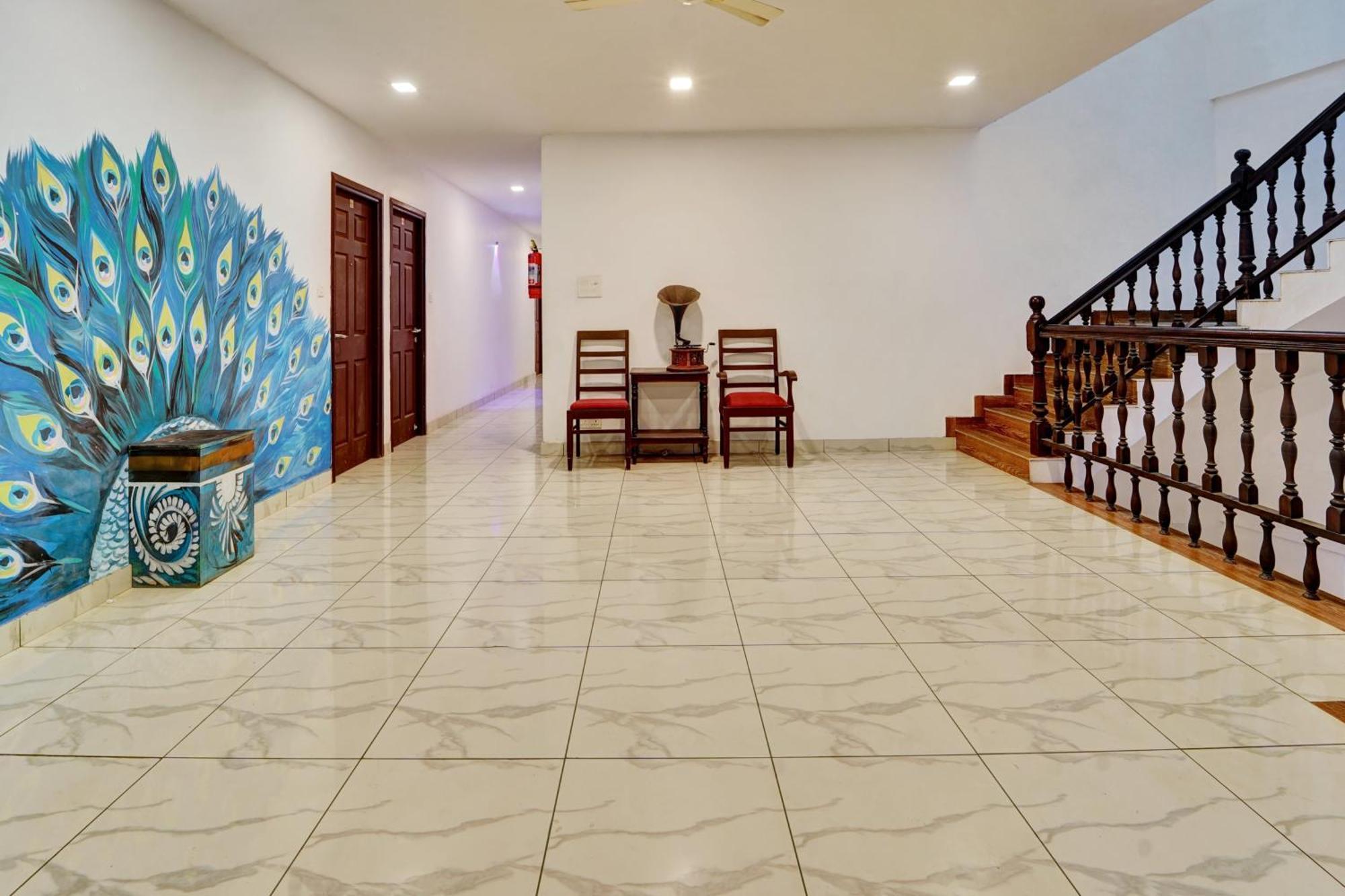 Super Collection O Calvathy Road Near Fort Kochi Exterior foto
